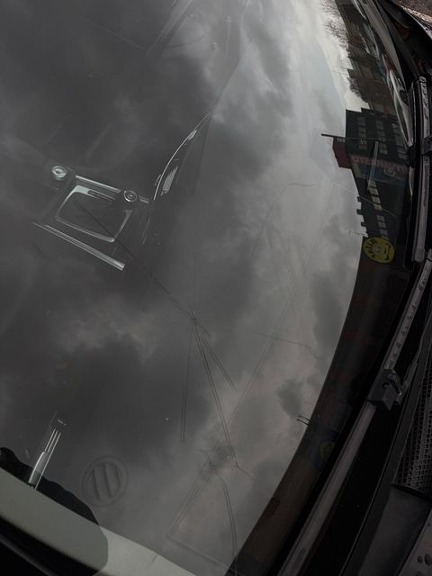 Image 15/36