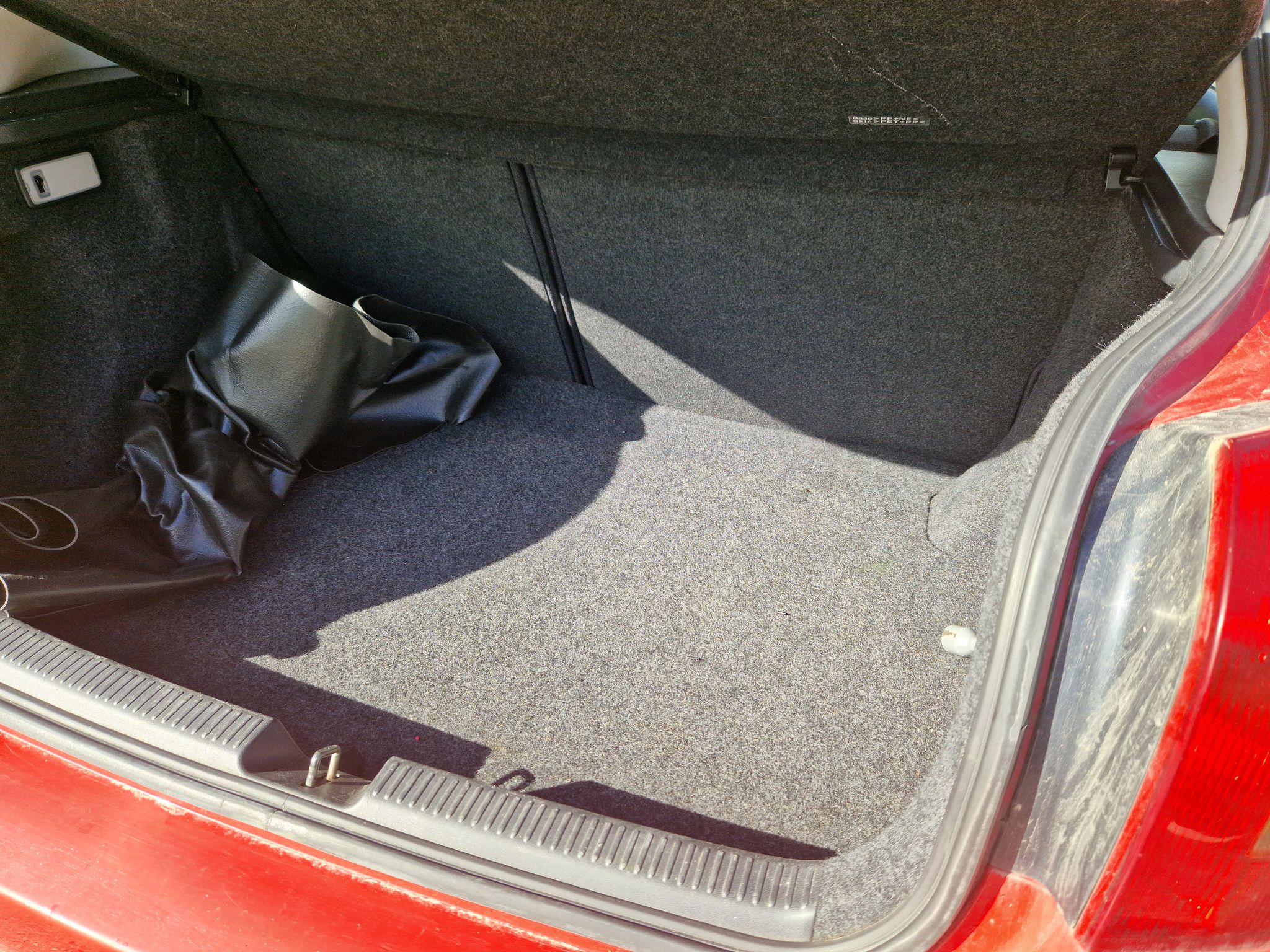 Image 12/18