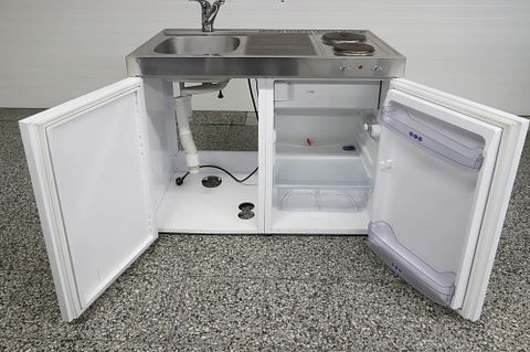 Image 11/28