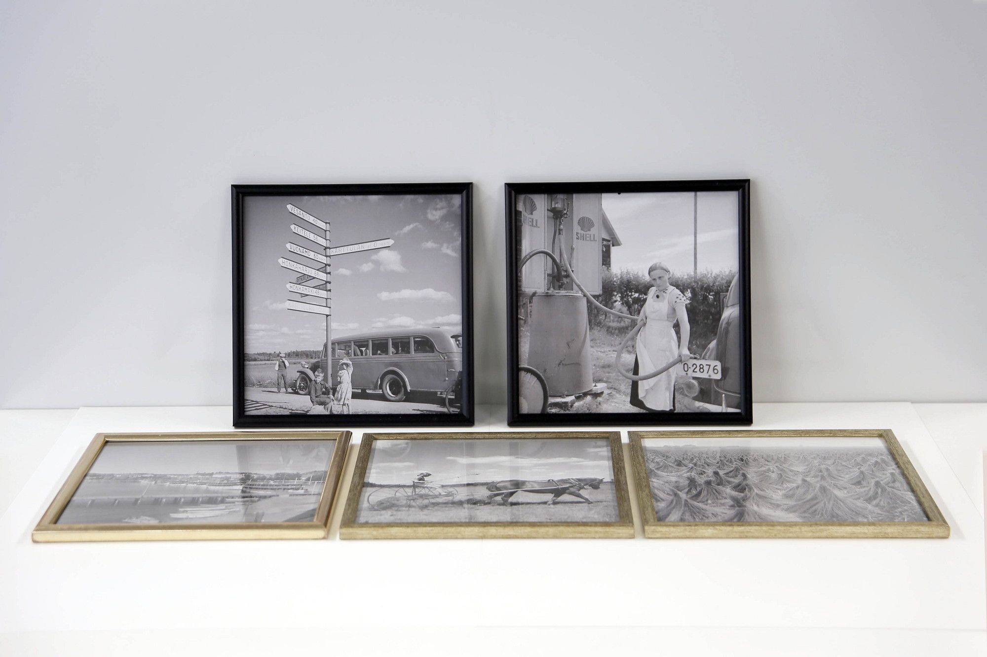 Image 1/30