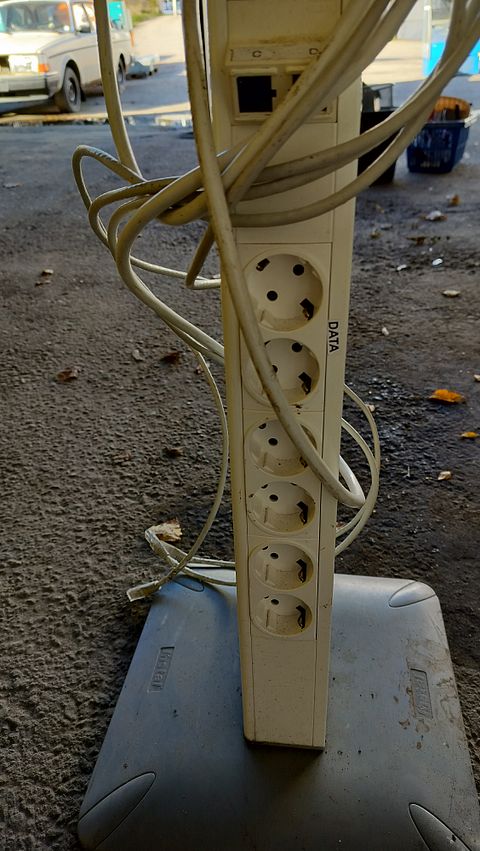 Image 8/11