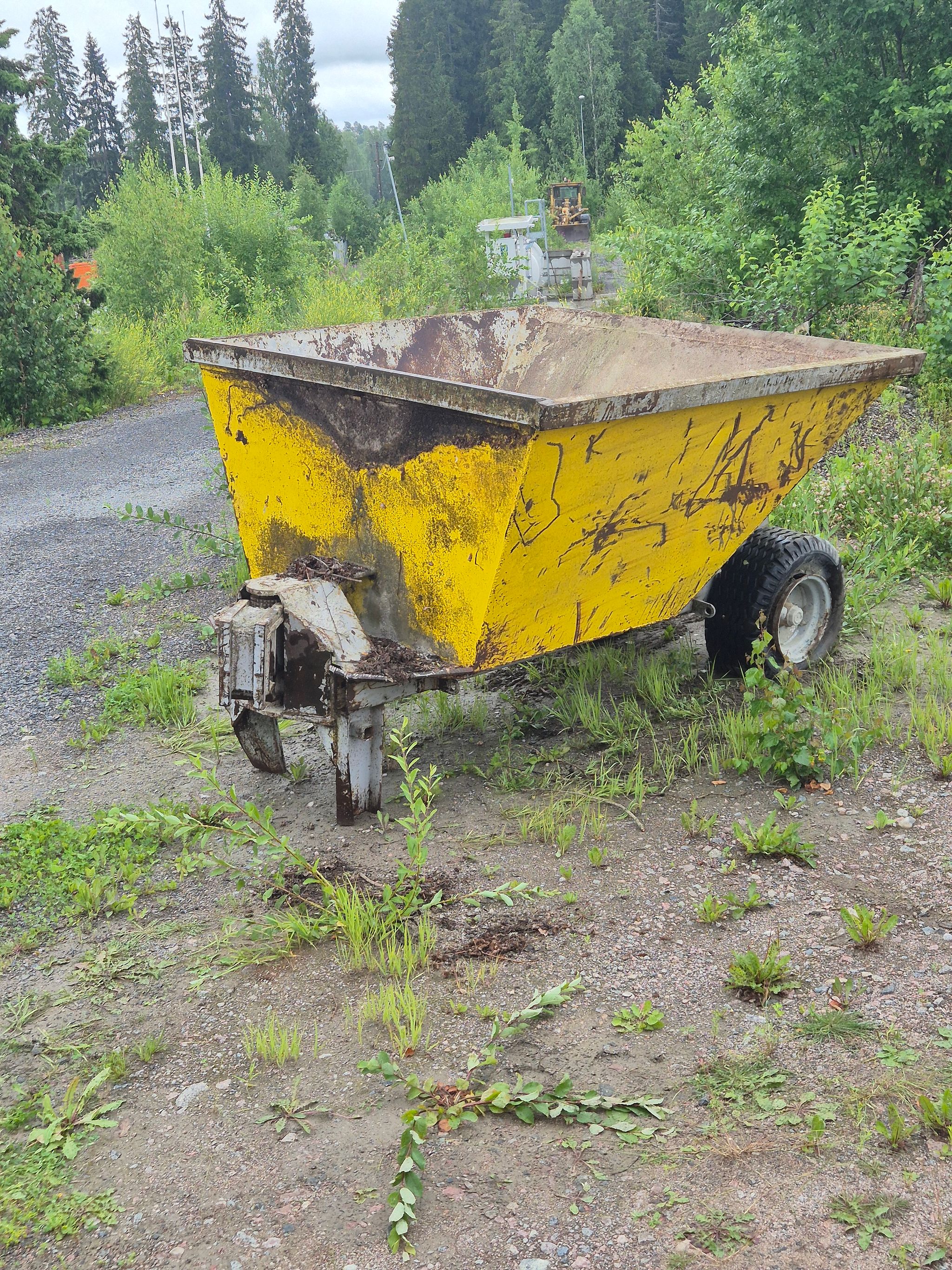 Image 1/4