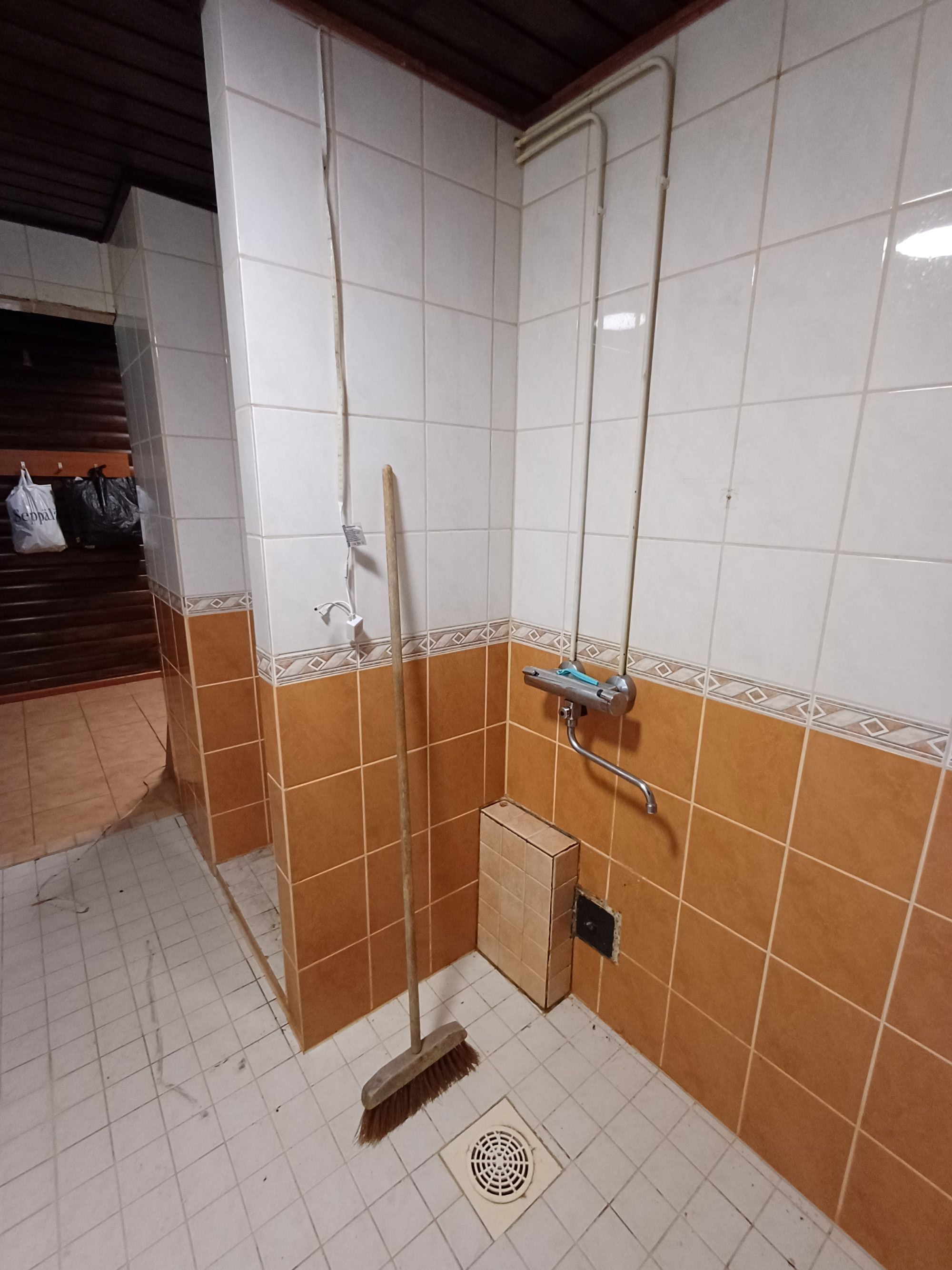 Image 30/35