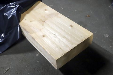 Image 7/9