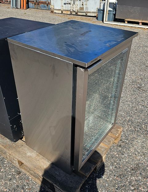 Image 7/7