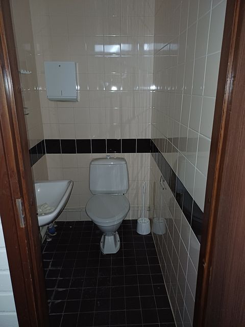 Image 21/51