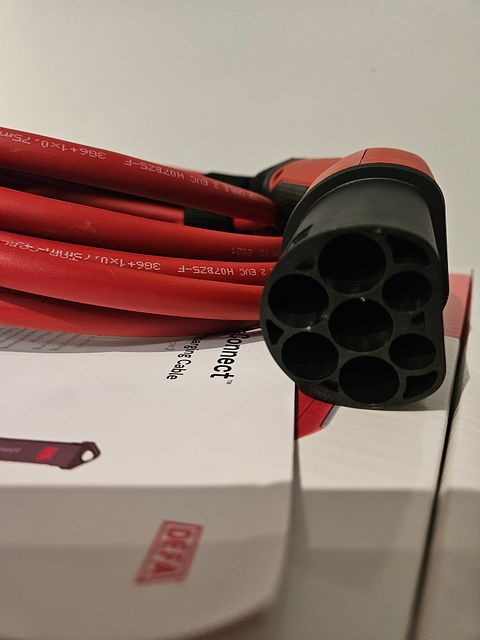 Image 7/10