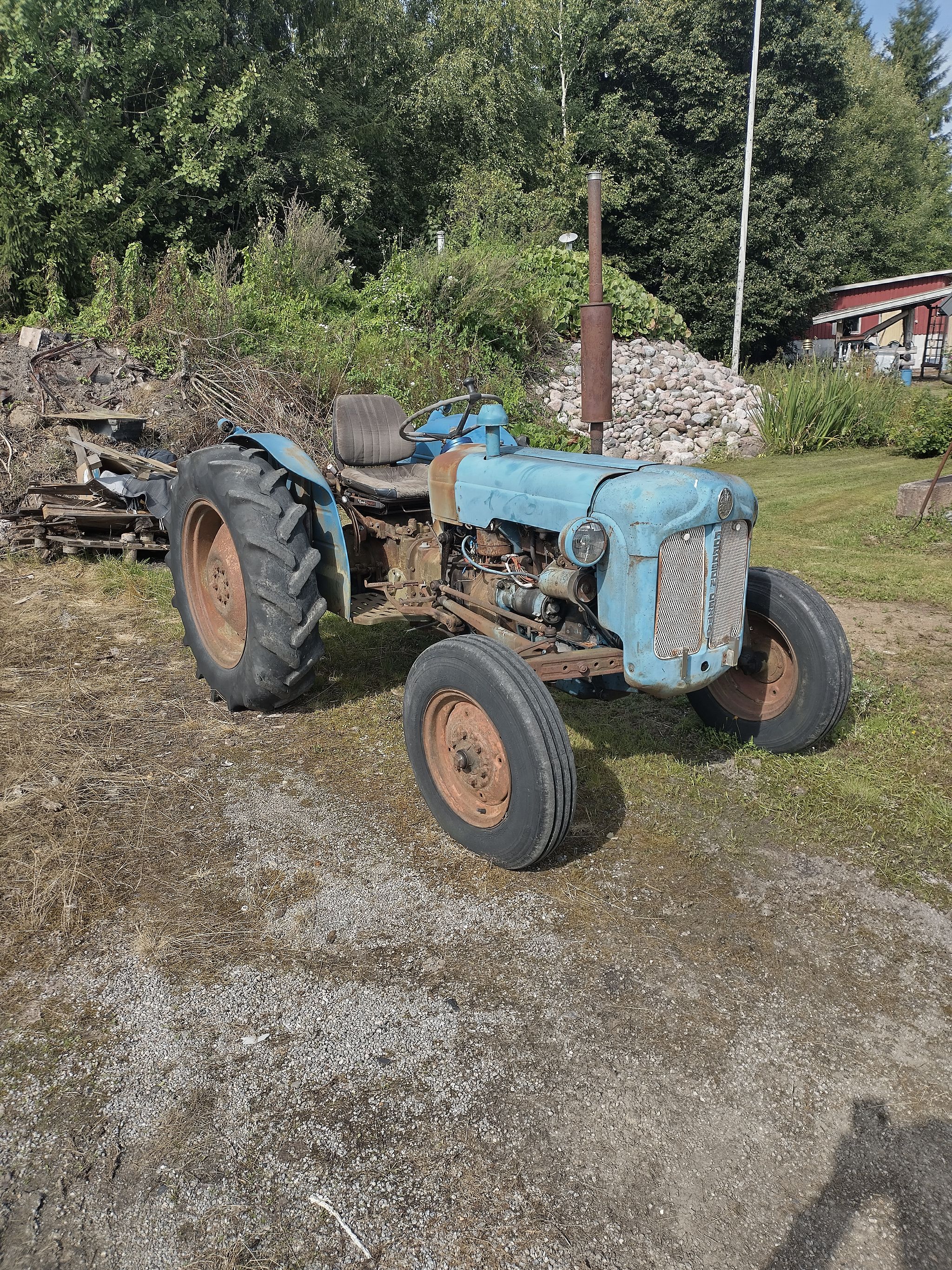 Image 2/7