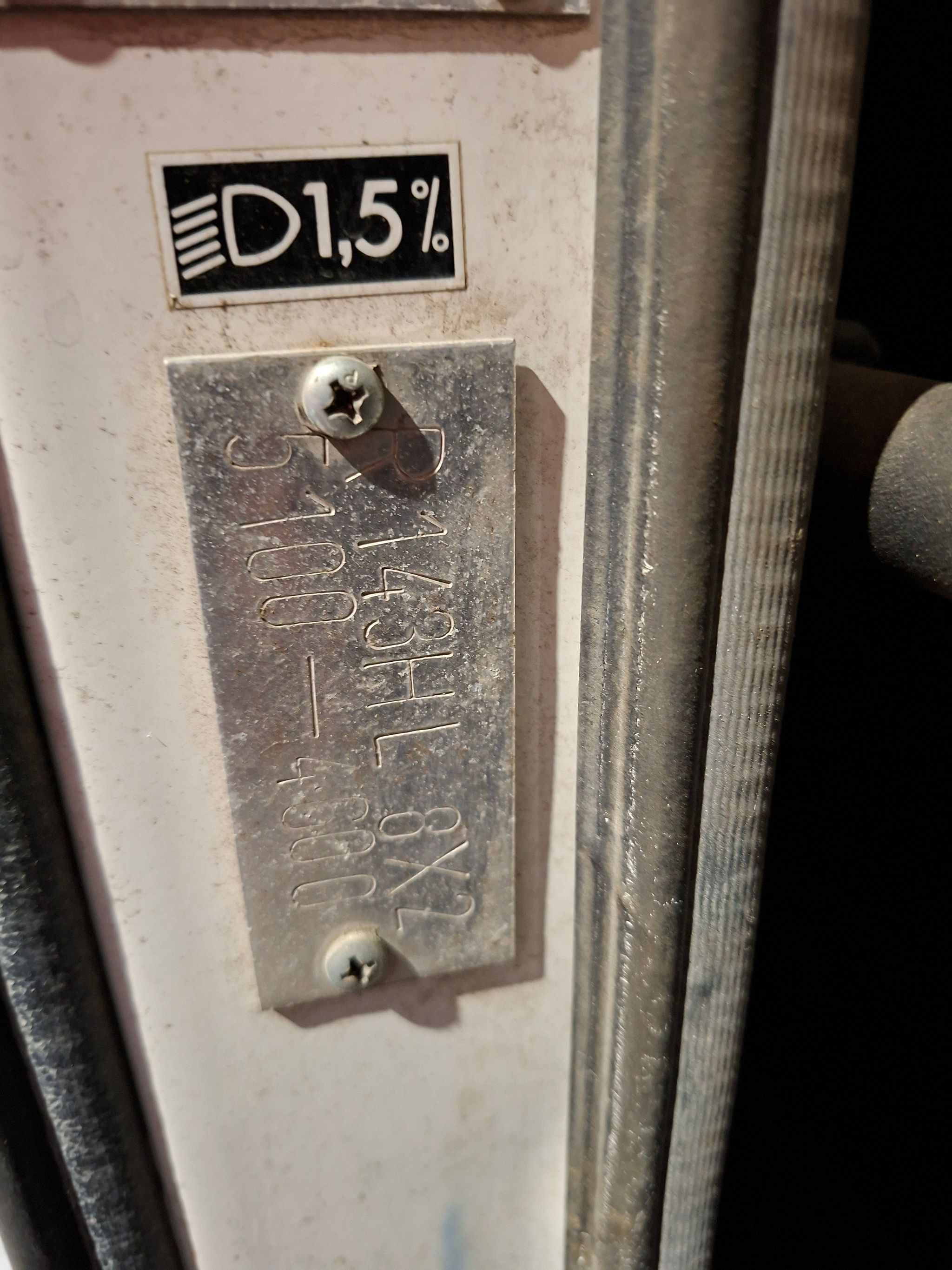 Image 4/11