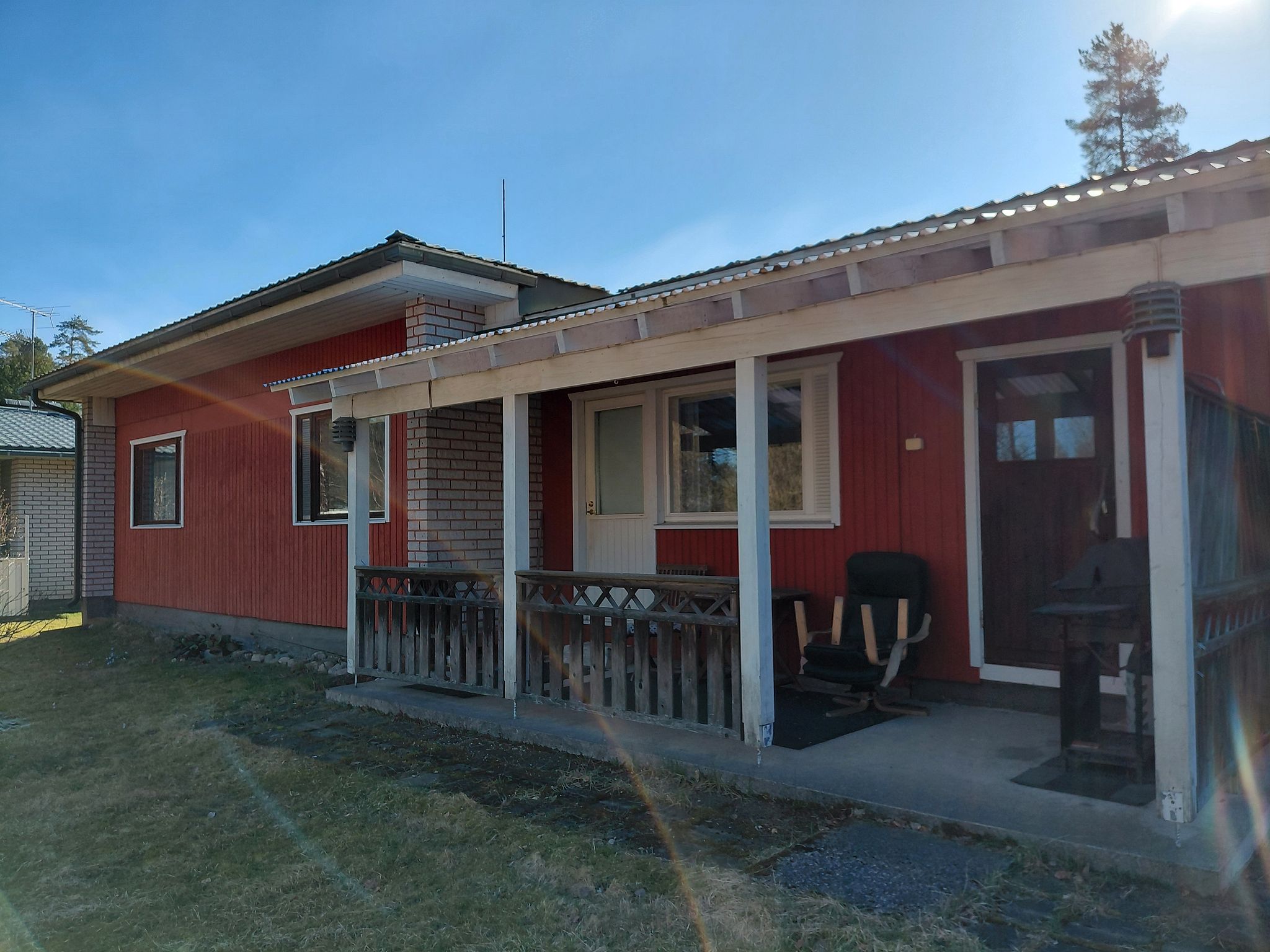Image 7/49