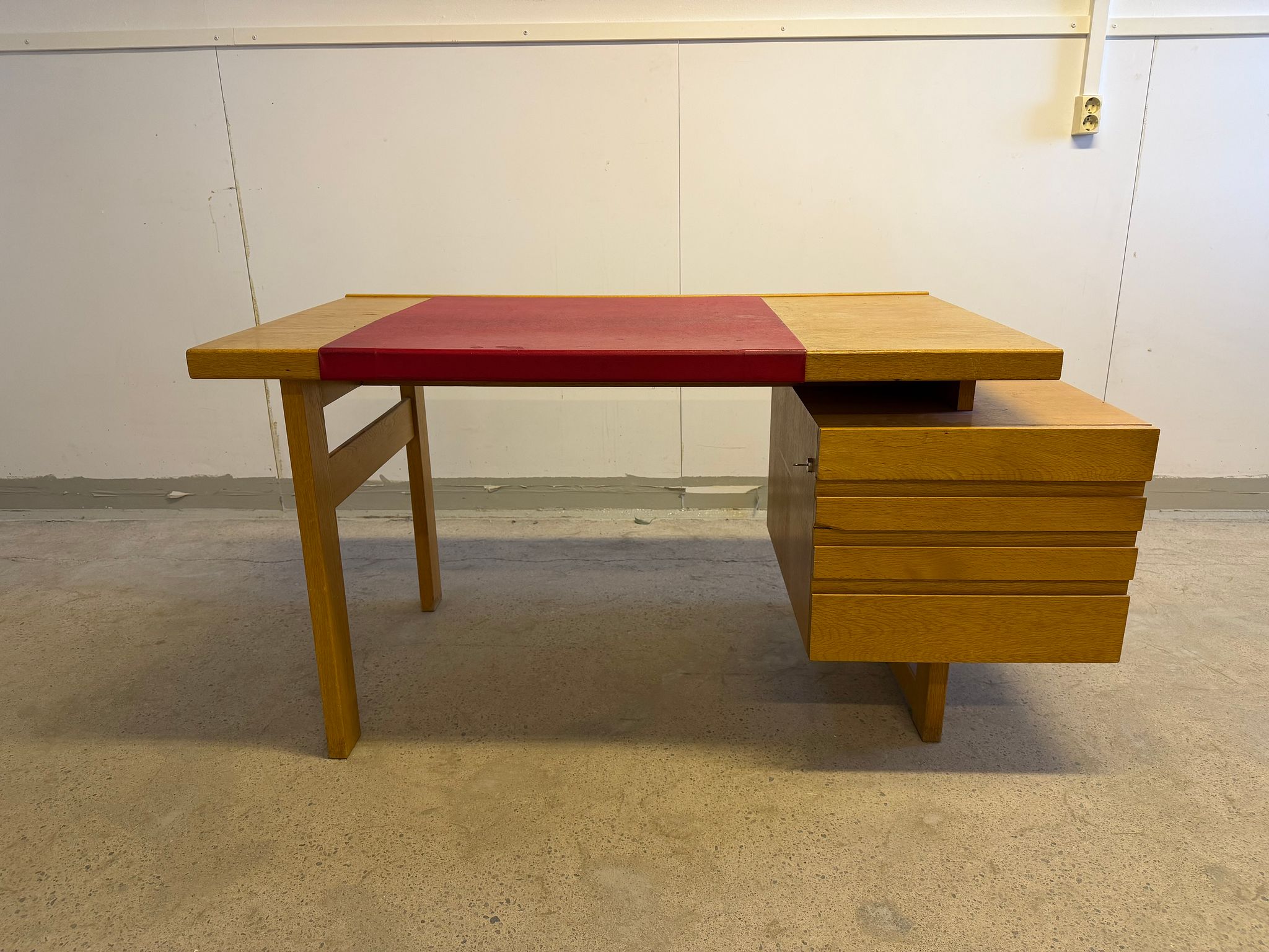 Image 7/19