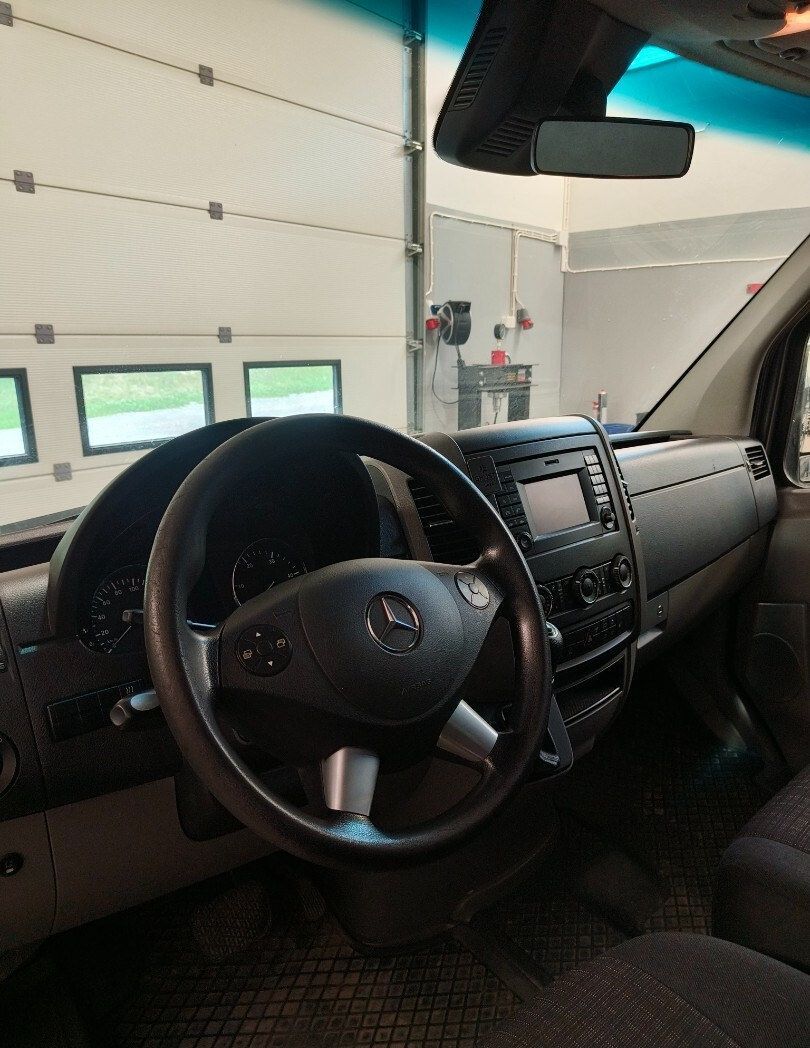 Image 7/11