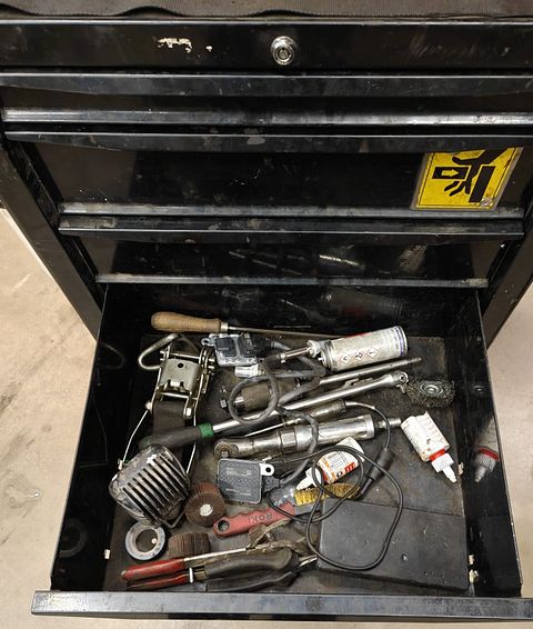 Image 3/11