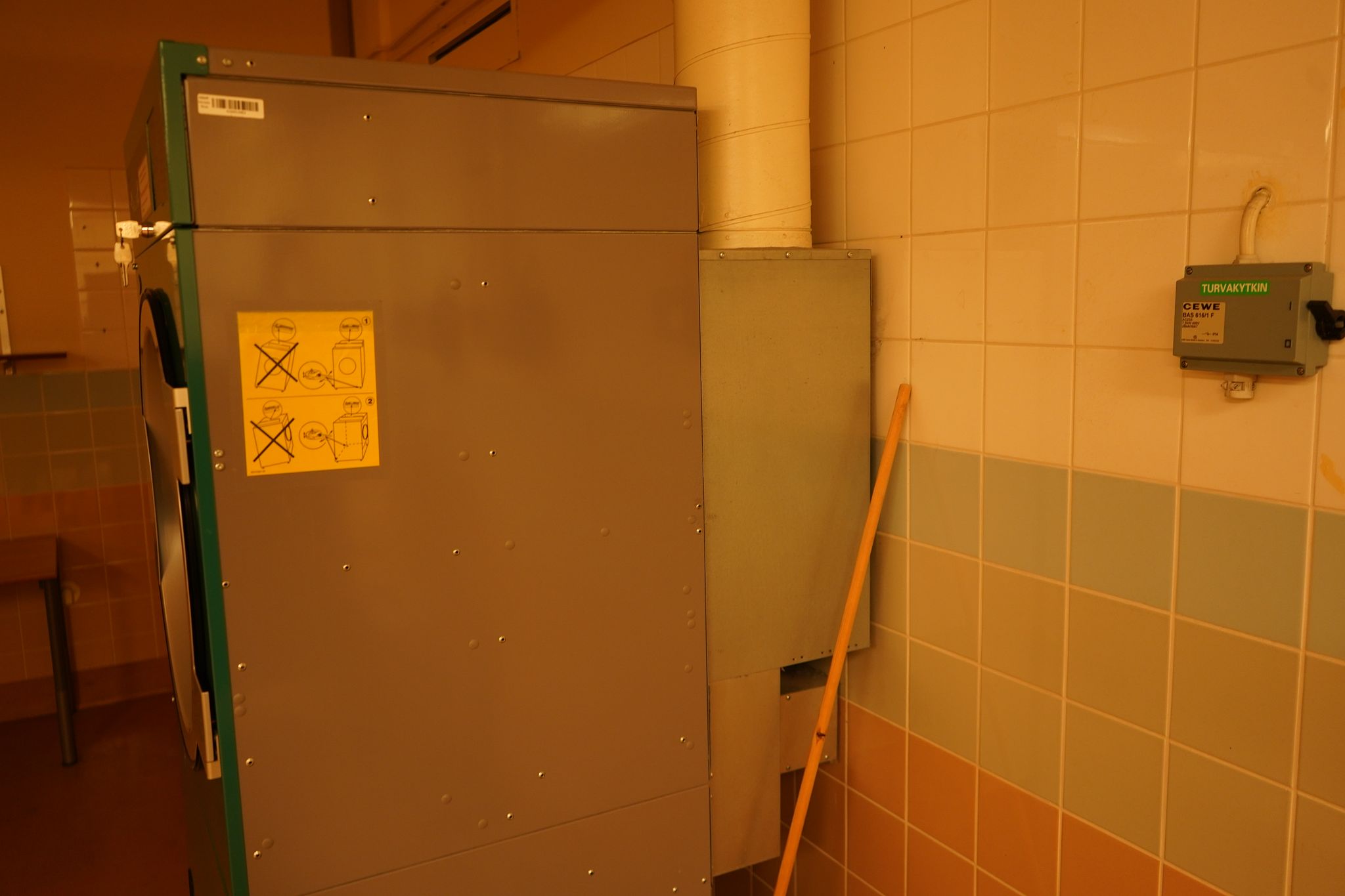 Image 3/11