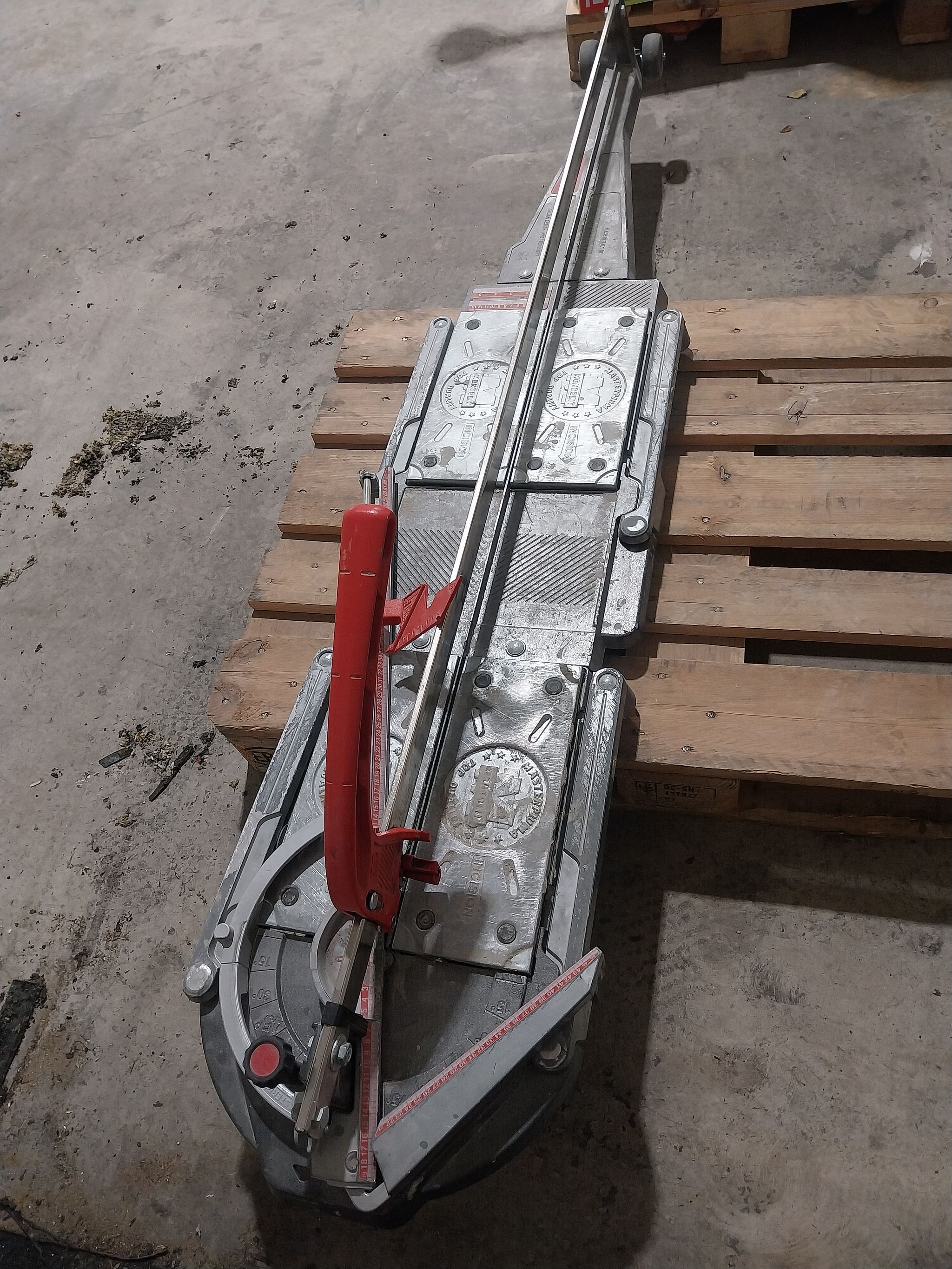 Image 2/3