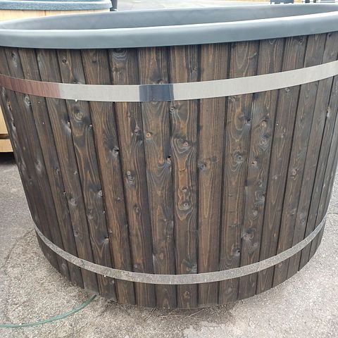 Image 3/7