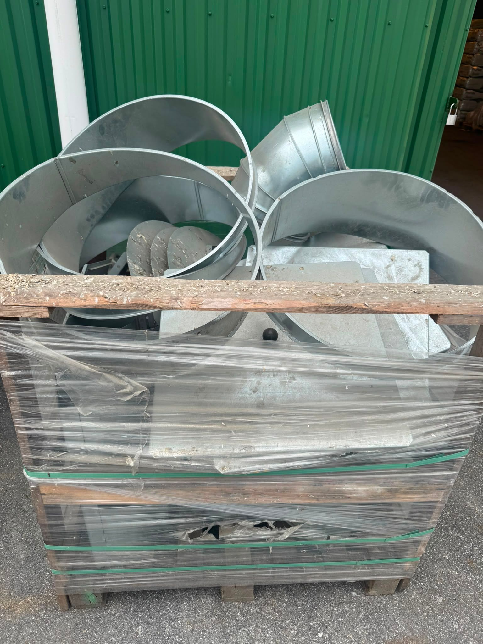 Image 4/4