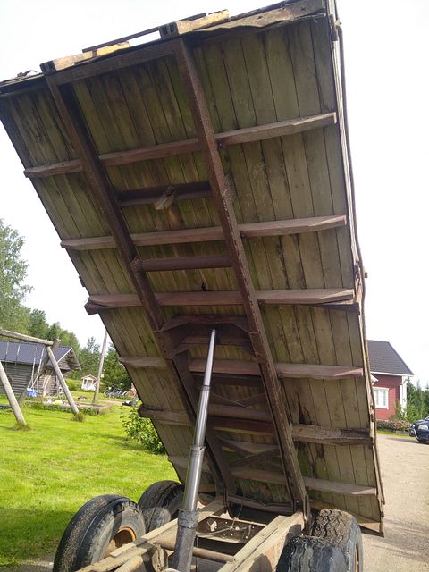 Image 7/25