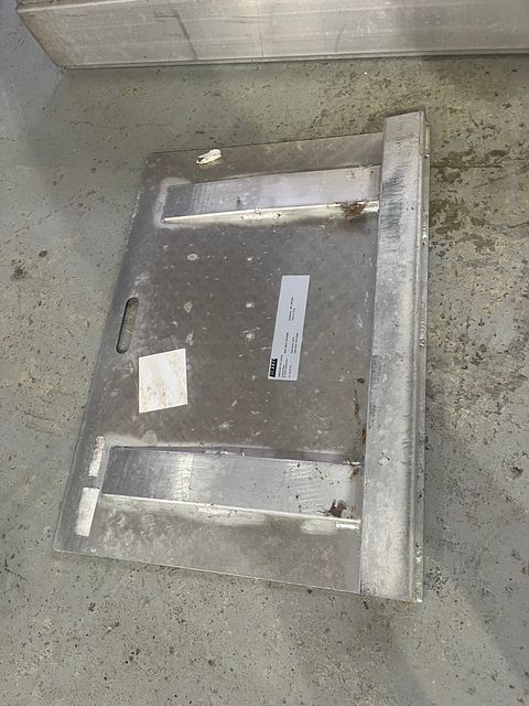 Image 7/10