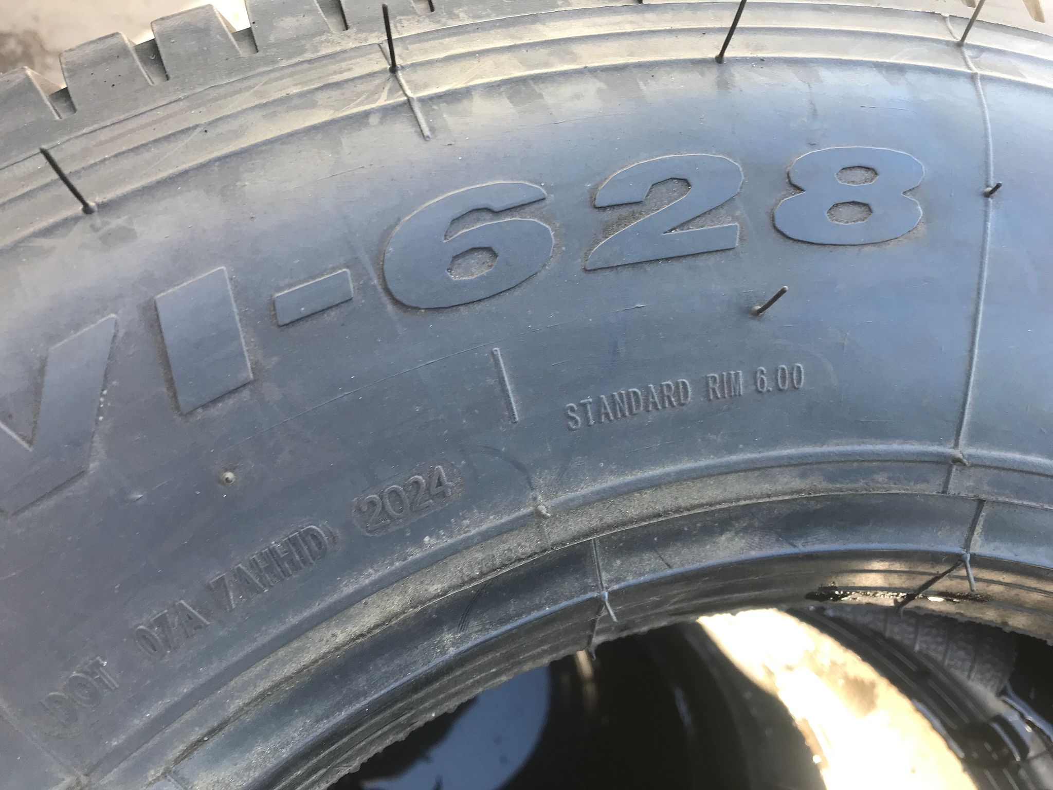 Image 6/8