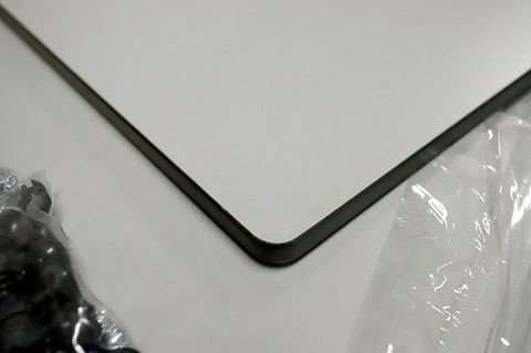 Image 4/8