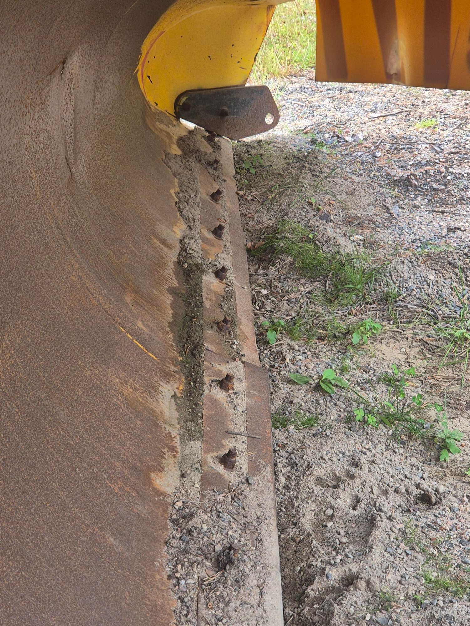 Image 8/8