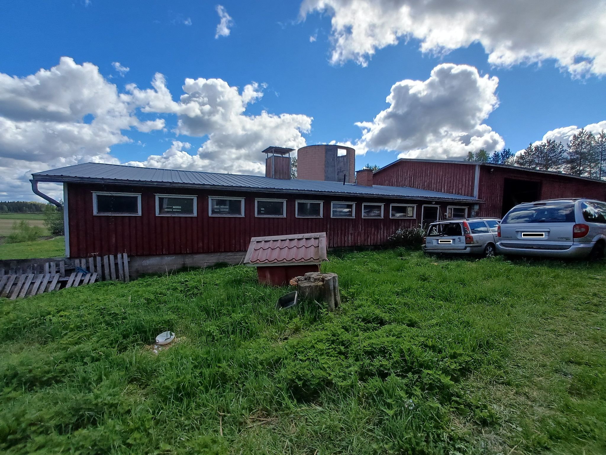 Image 8/15