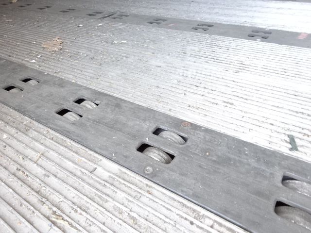 Image 15/56
