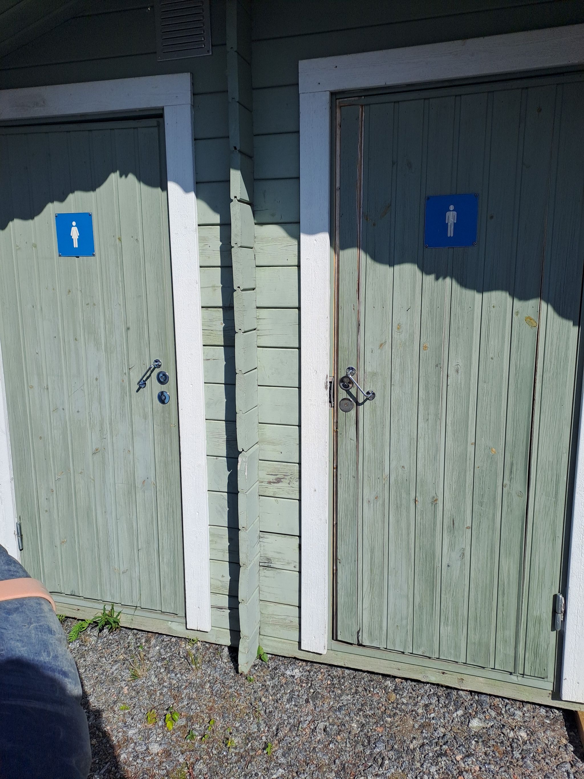 Image 3/9