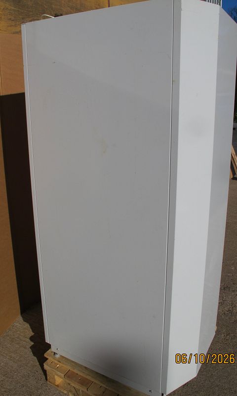 Image 3/7