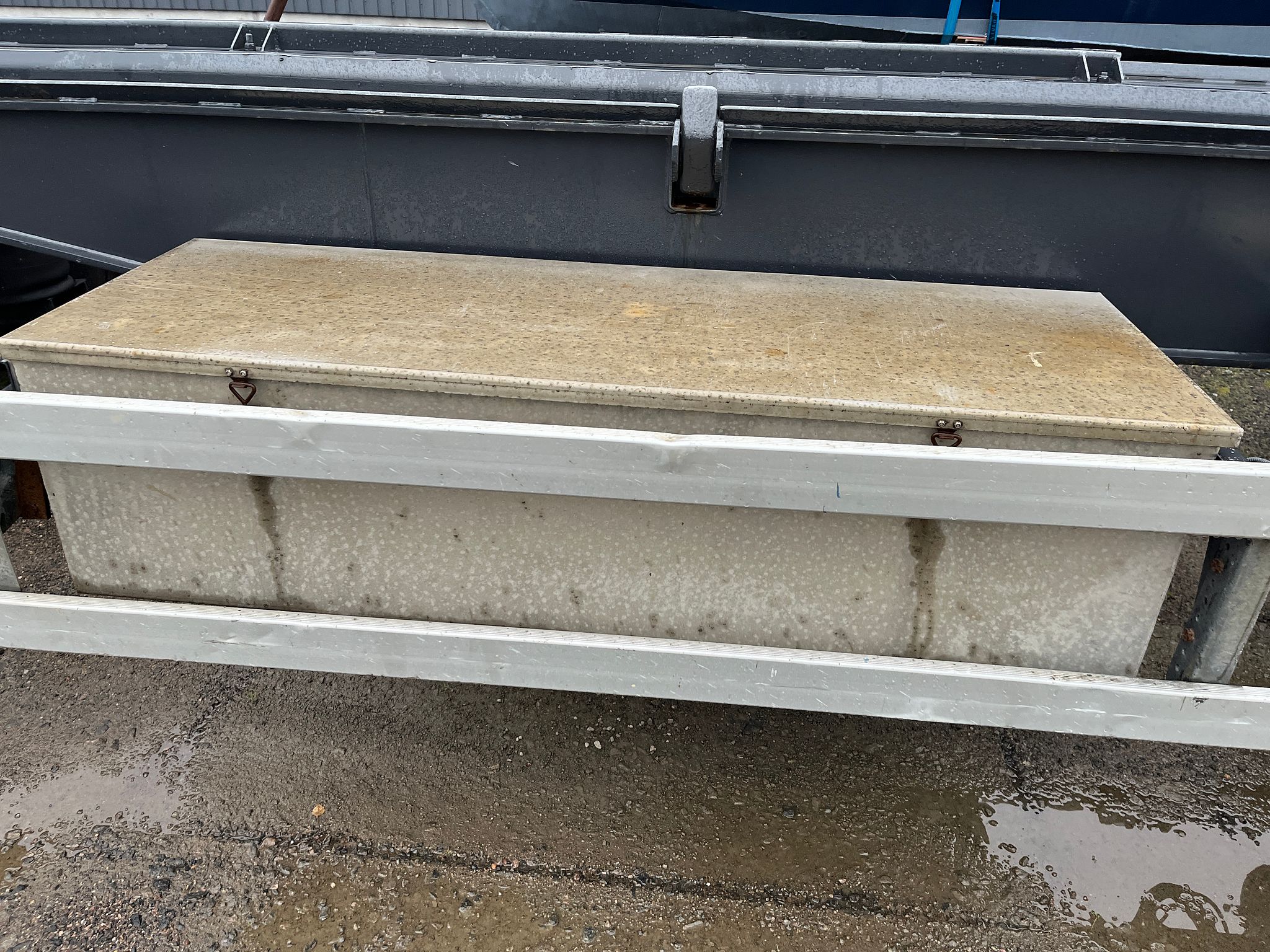 Image 19/21