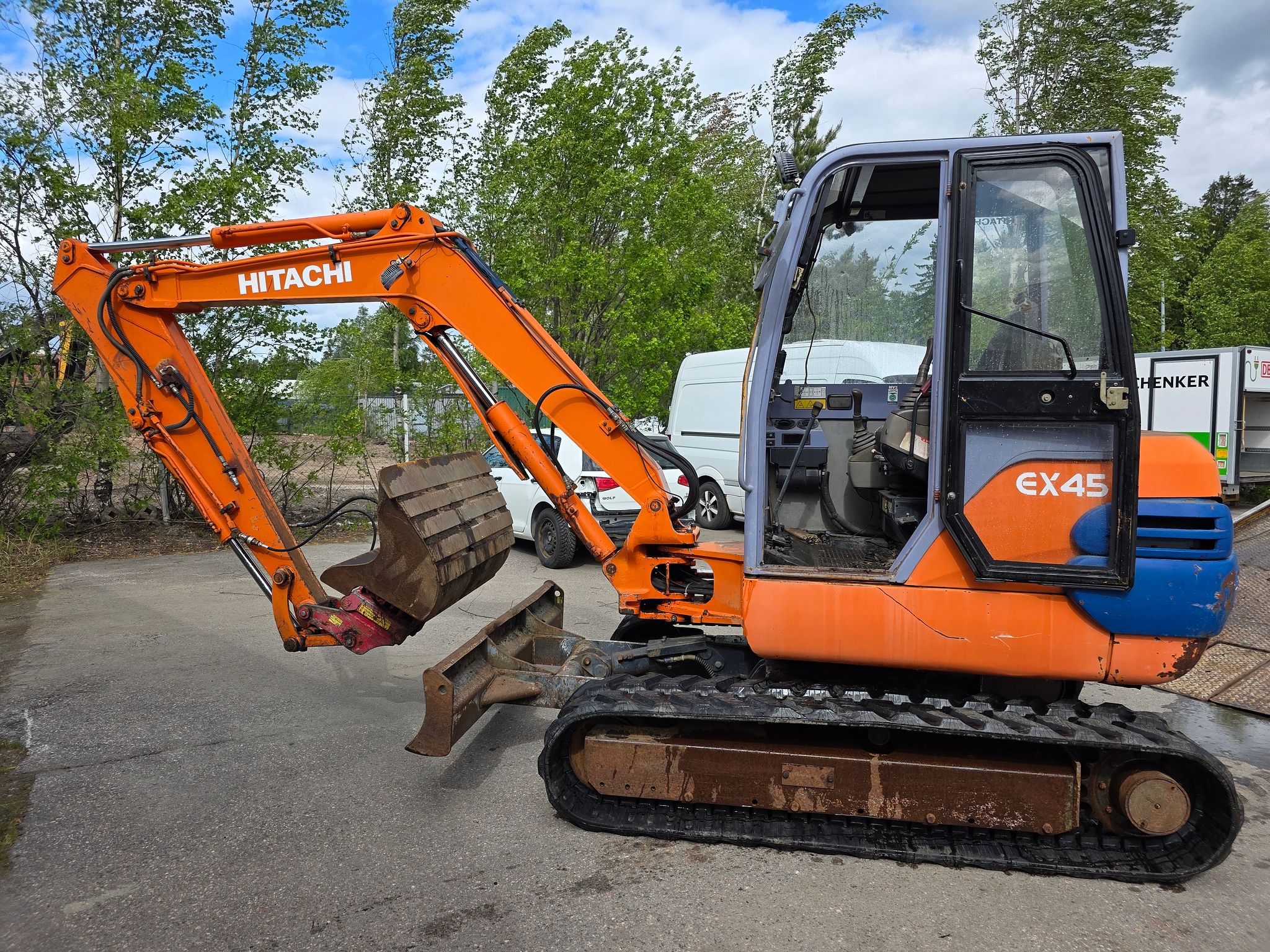 Image 6/13