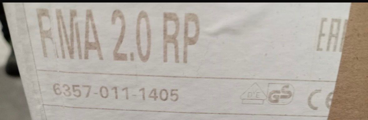 Image 2/4