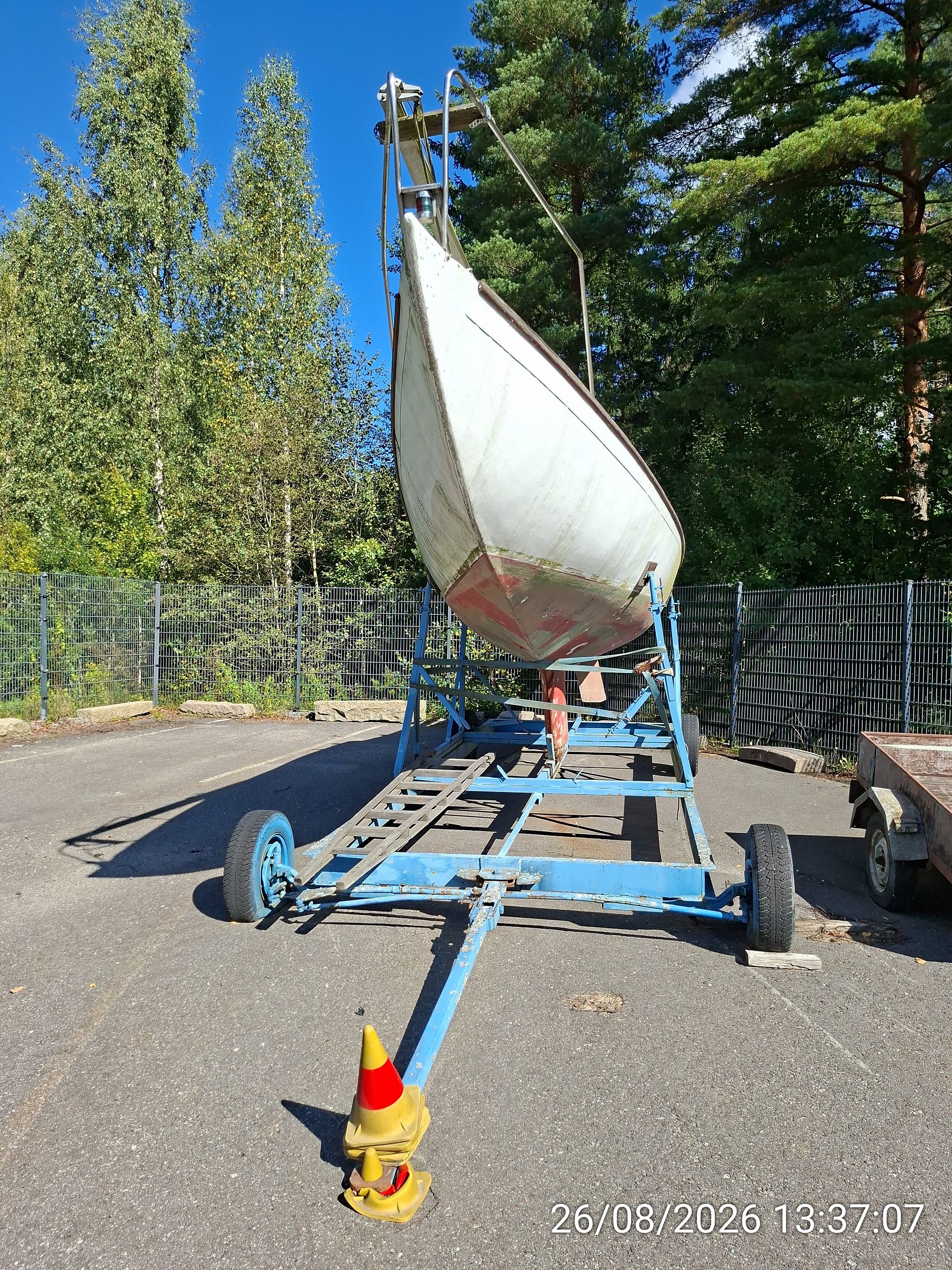 Kuva 9/12