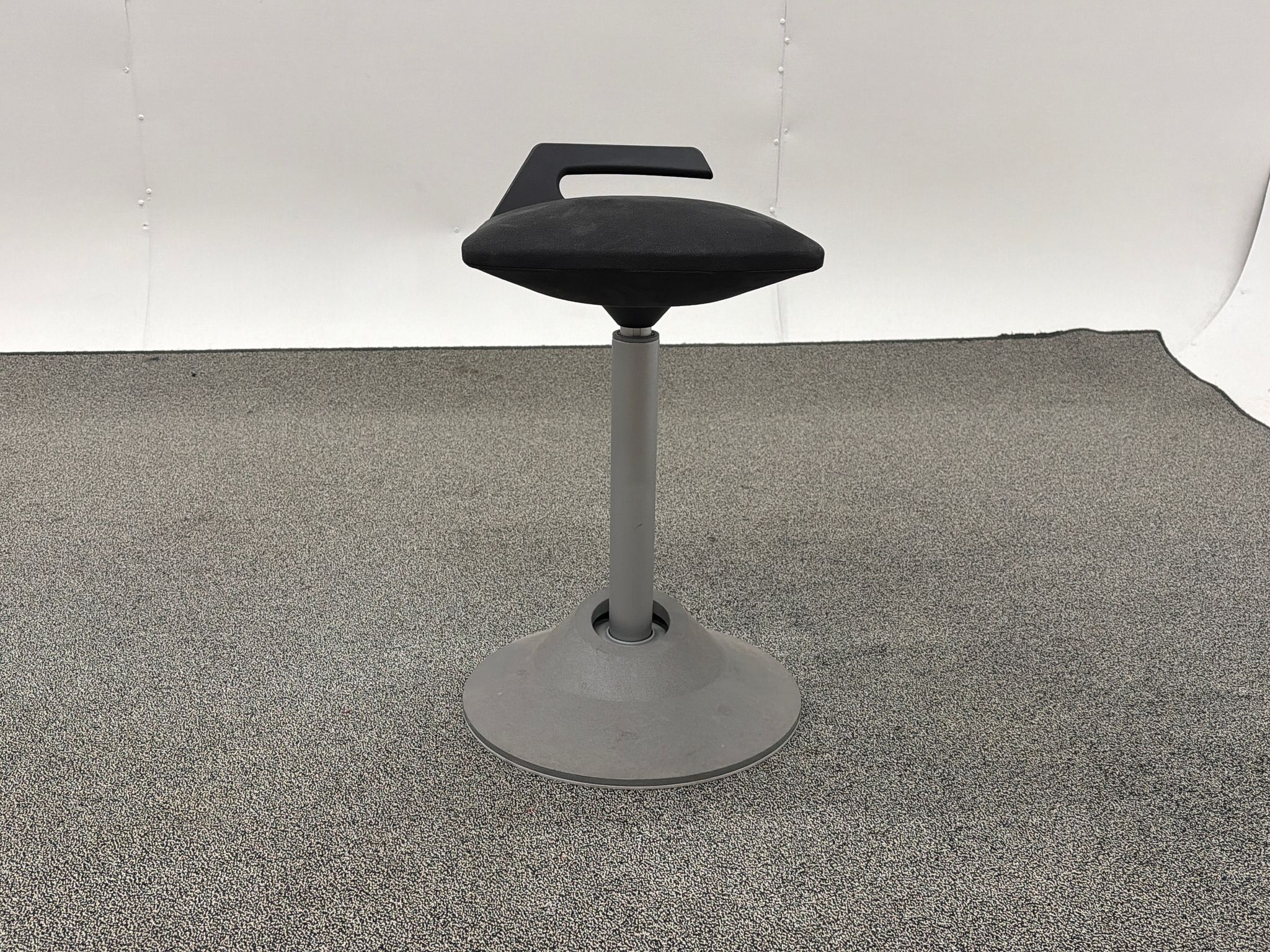 Image 7/9
