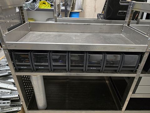 Image 2/5