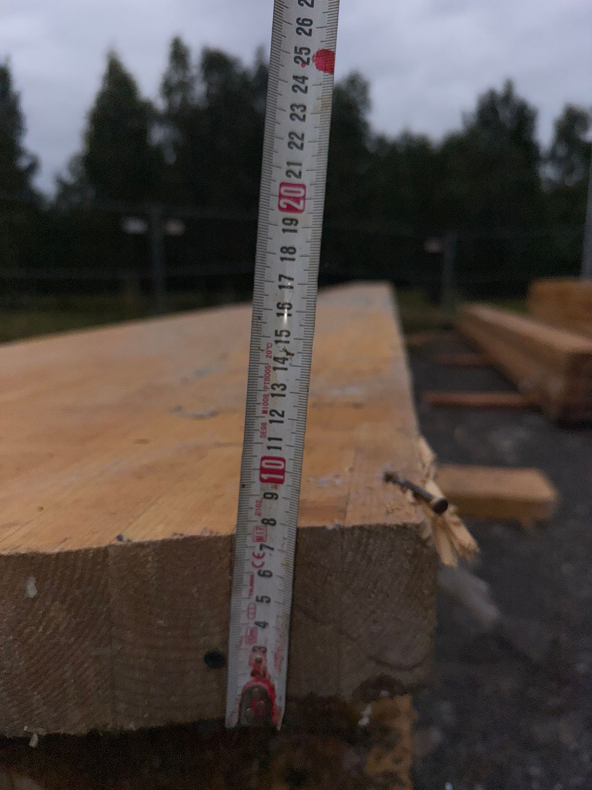 Image 3/4