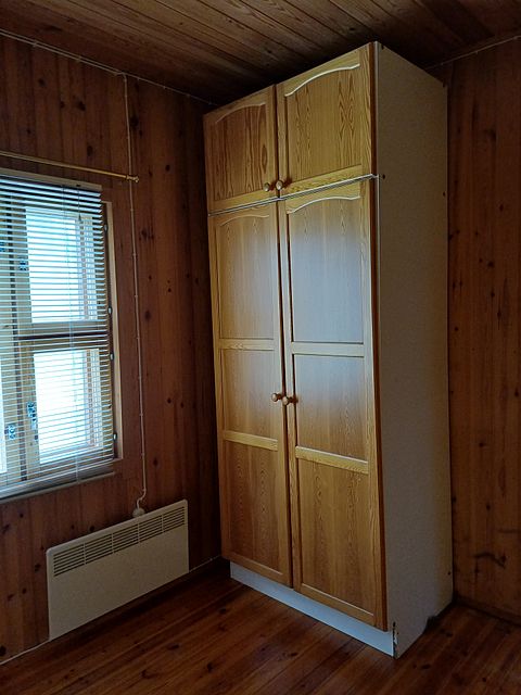 Image 3/65