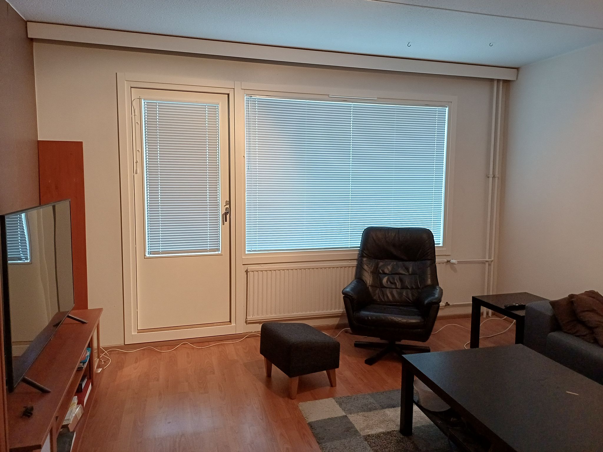 Image 8/11