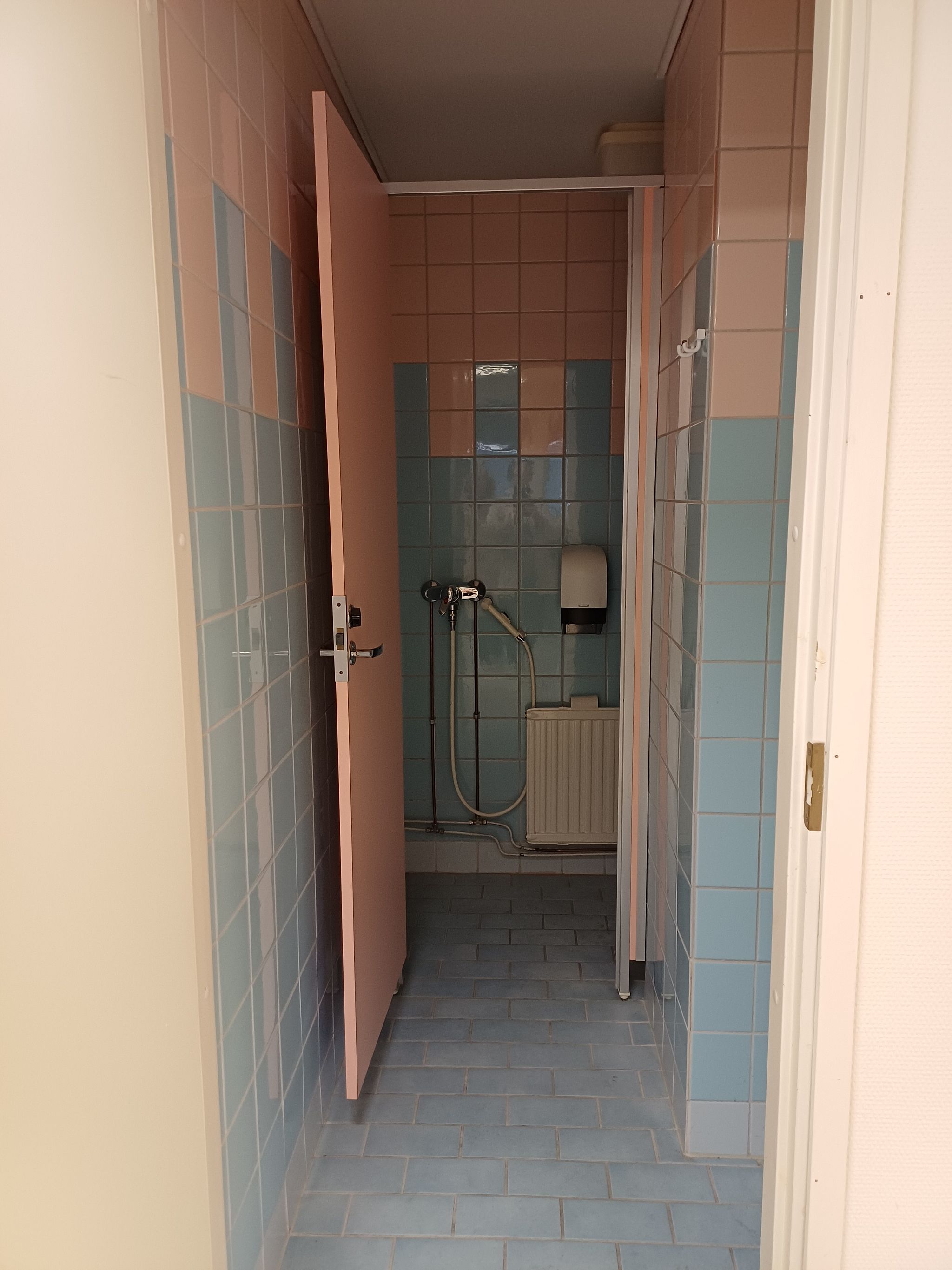 Image 40/79