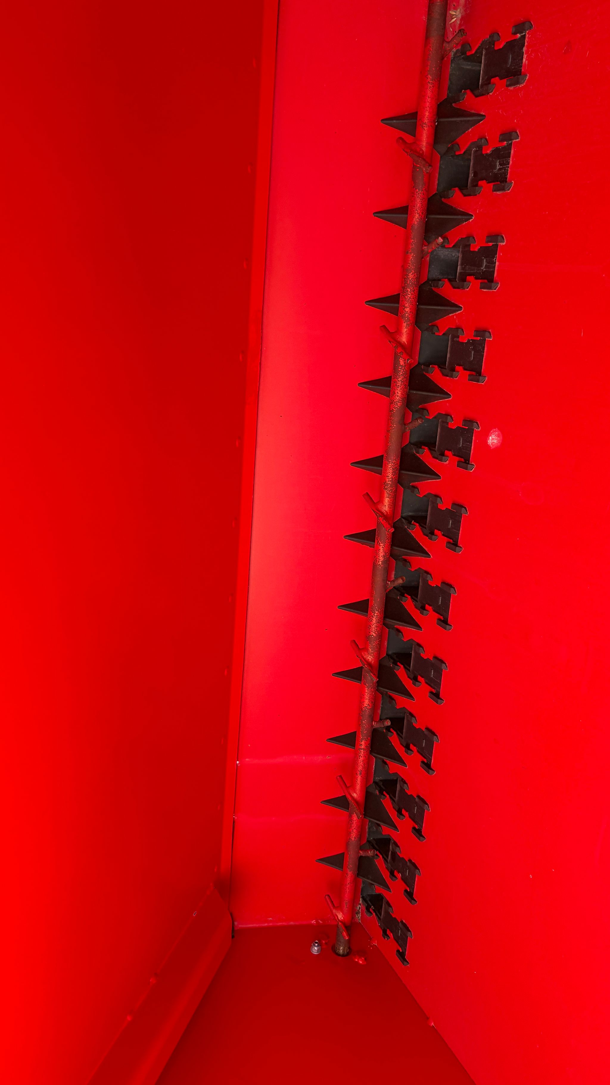 Image 20/25