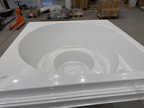 Image 3/10