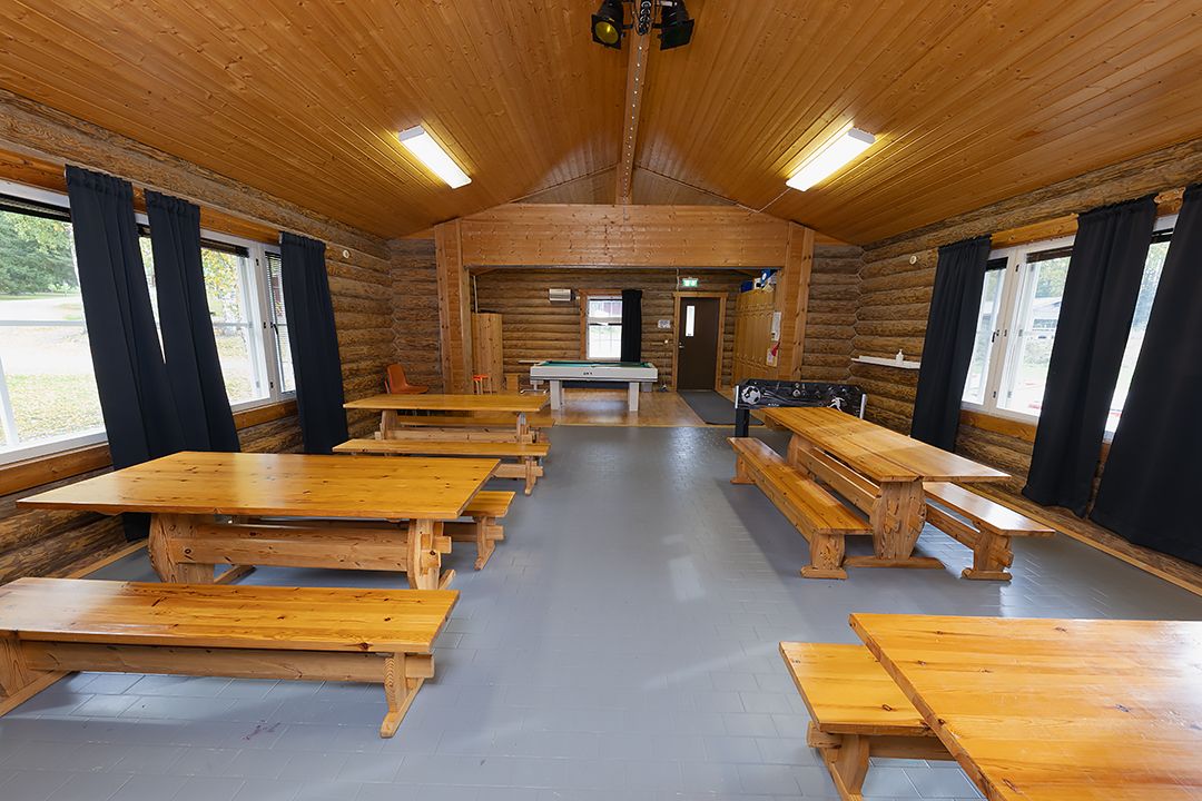 Image 9/16