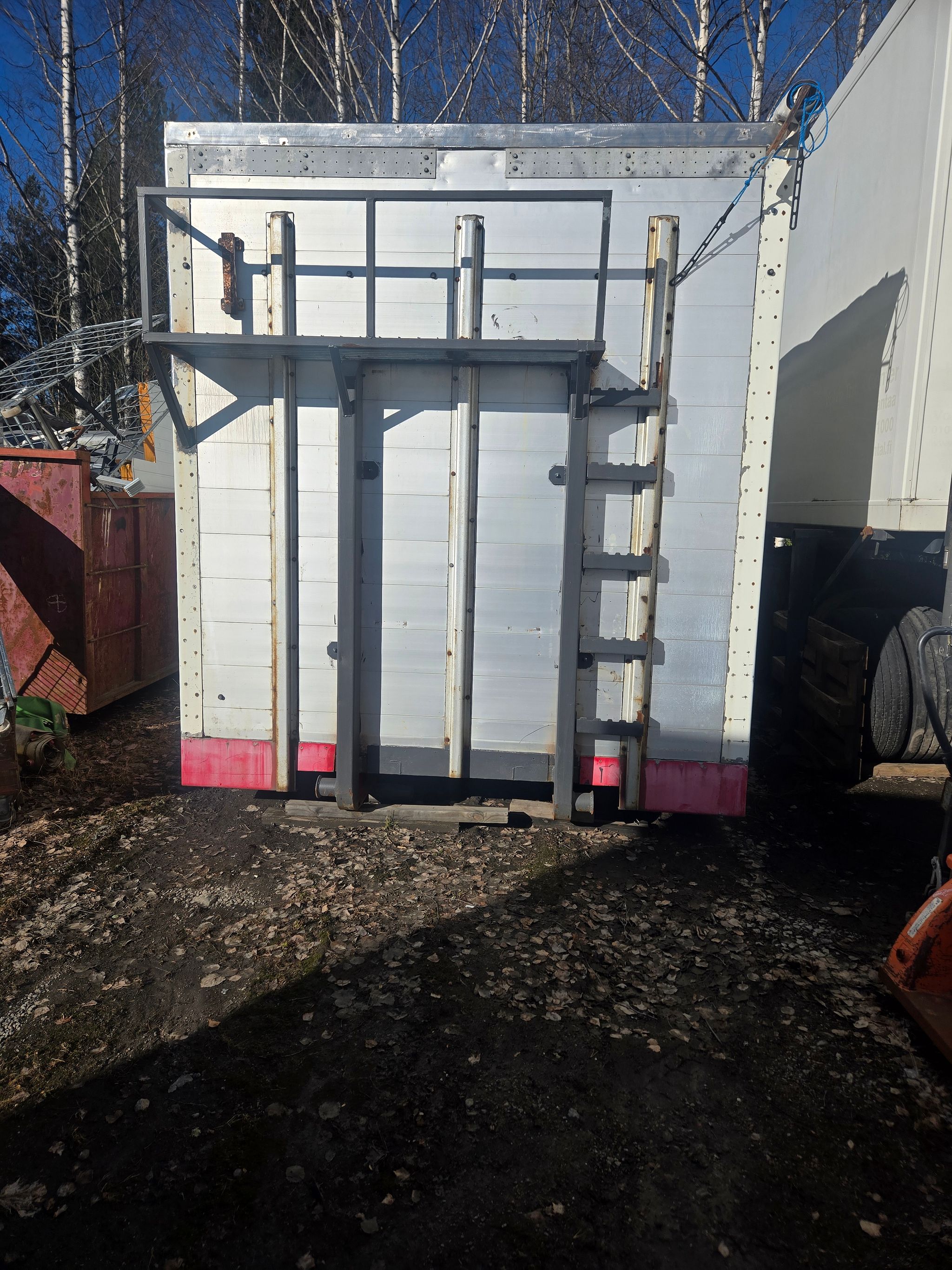 Image 5/10