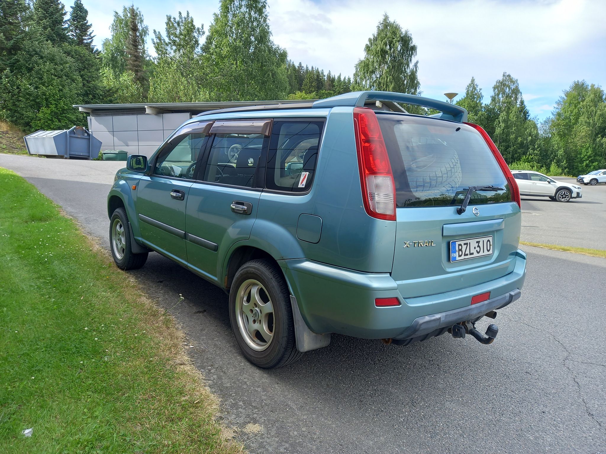 Image 4/25