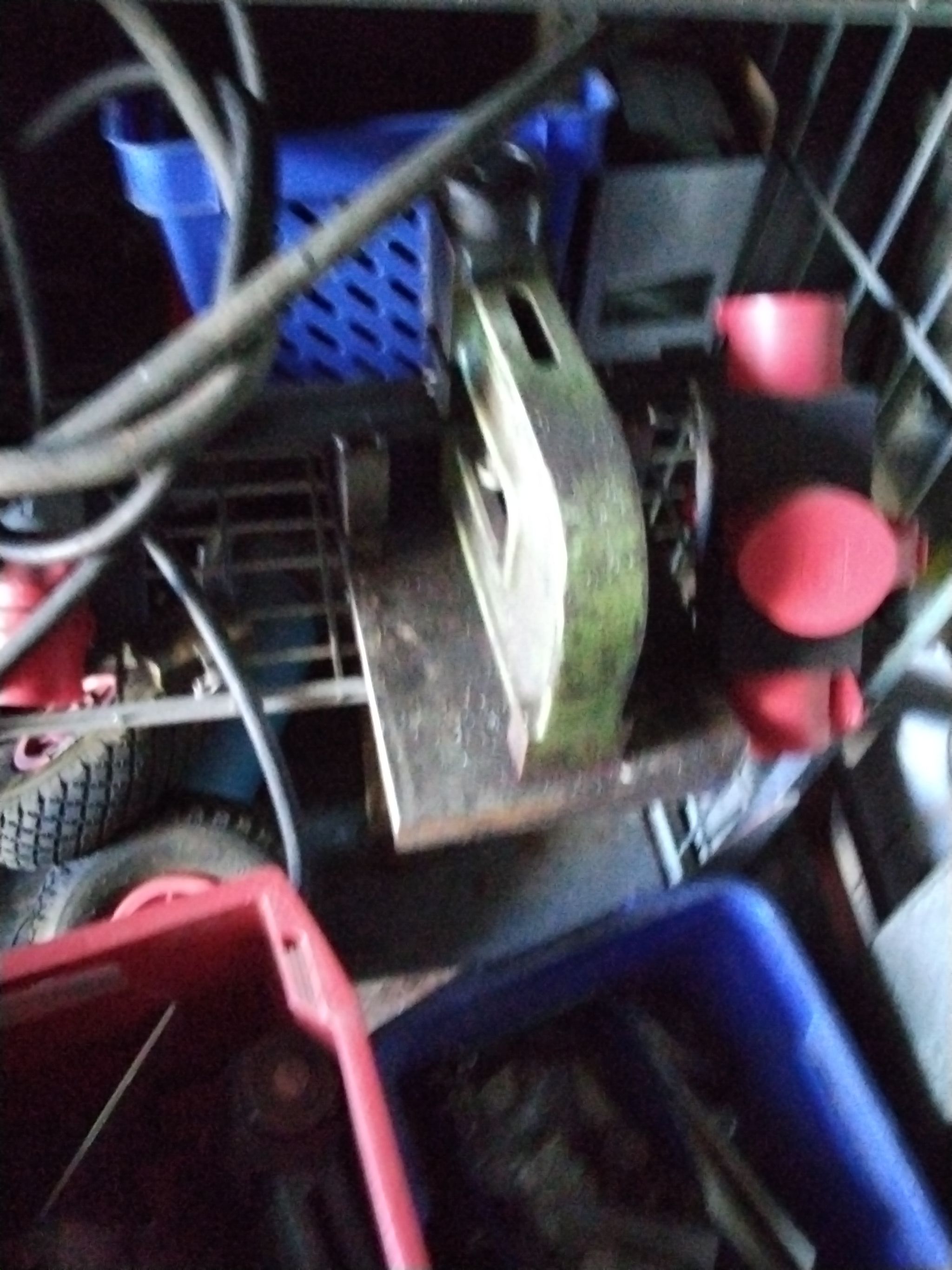 Image 10/11