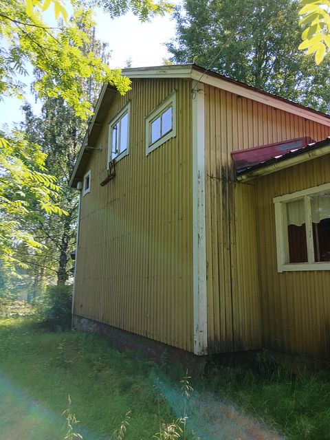 Image 2/10