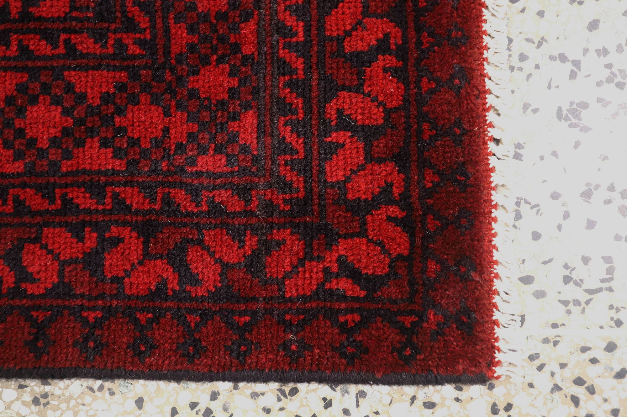 Image 10/16