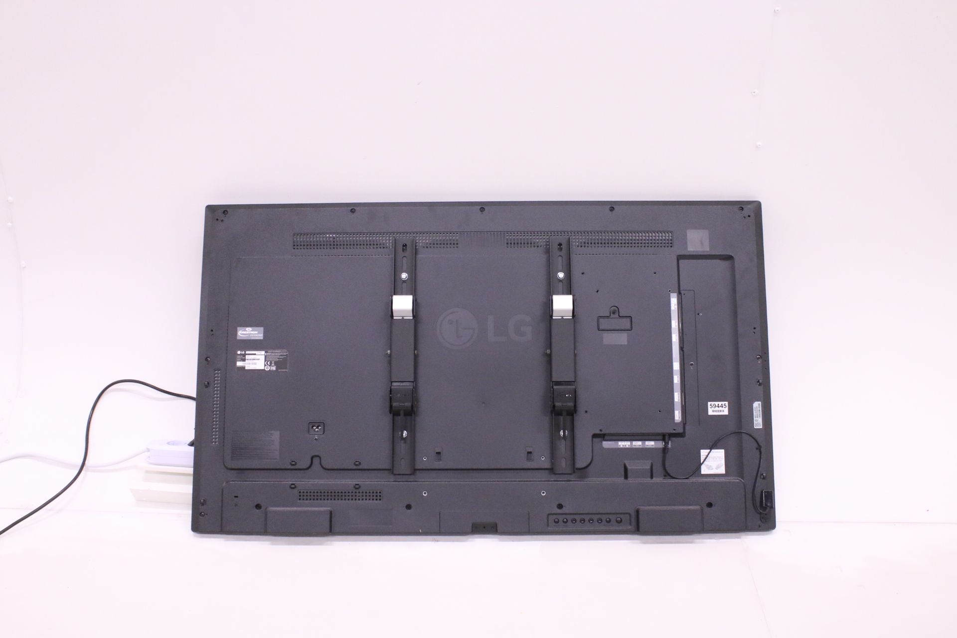 Image 6/9