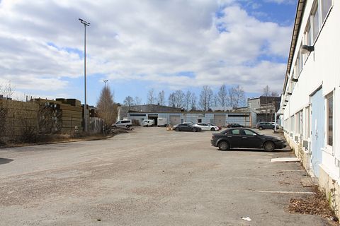 Image 72/79